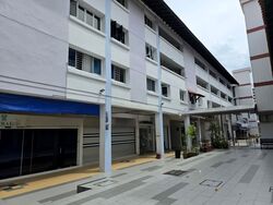 Bedok Reservoir Road (D16), Shop House #546337711
